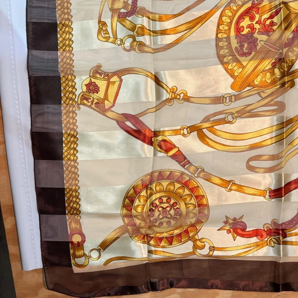 VTG Equestrian Scarf 37